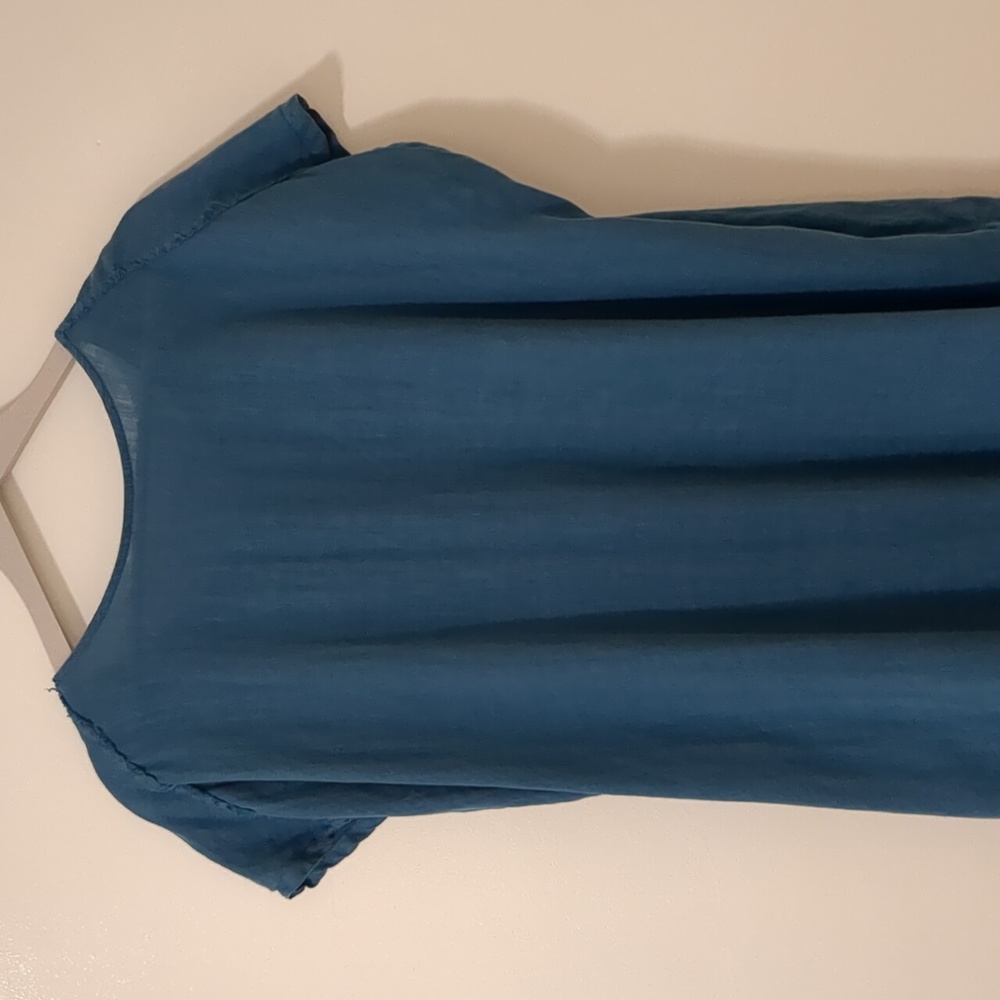 Black Crane Relaxed Teal Midi Dress - Short Sleeve Women’s Dress - Picture 2 of 11